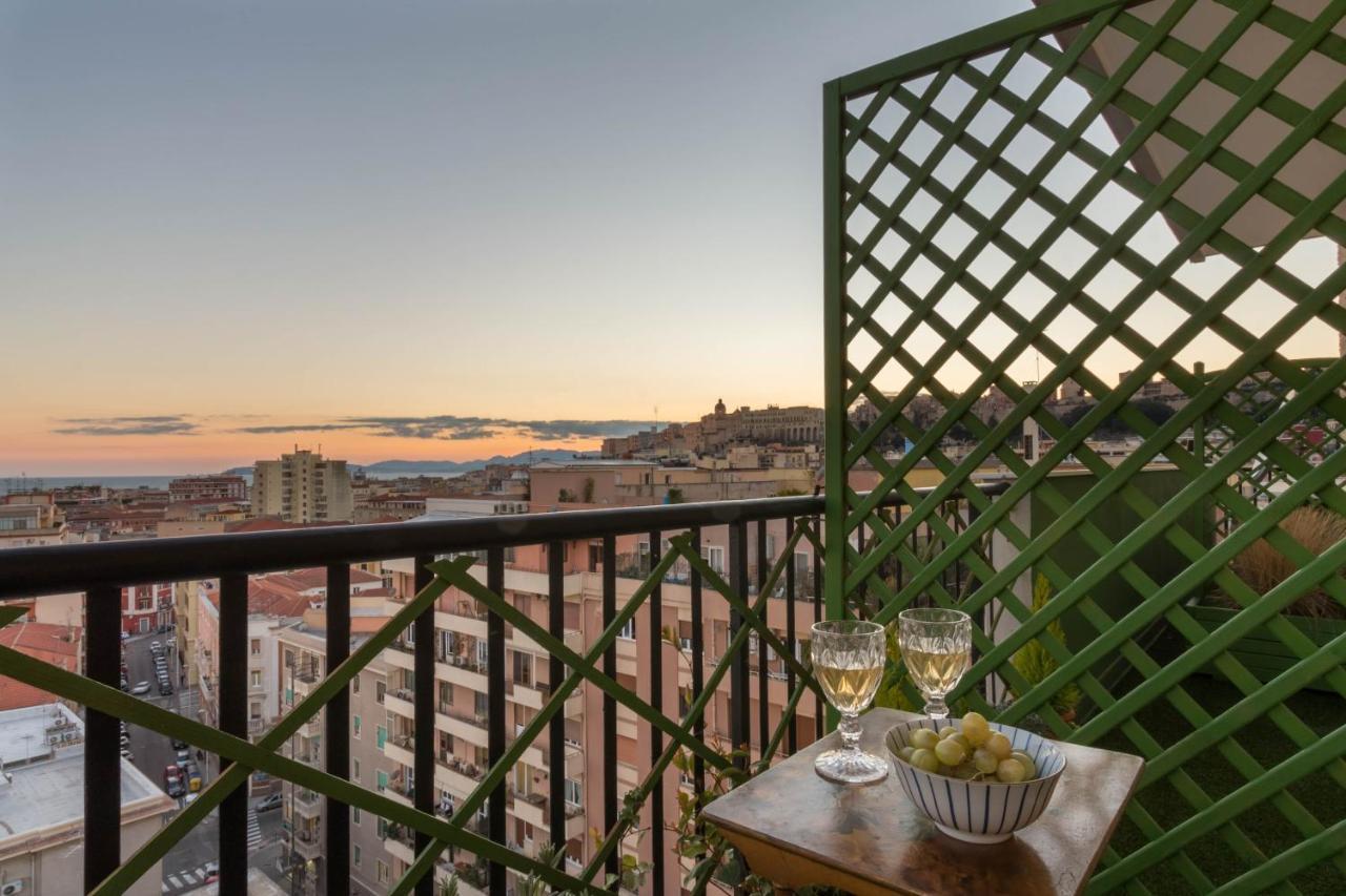 Eleventh Floor Suites Cagliari Dış mekan fotoğraf