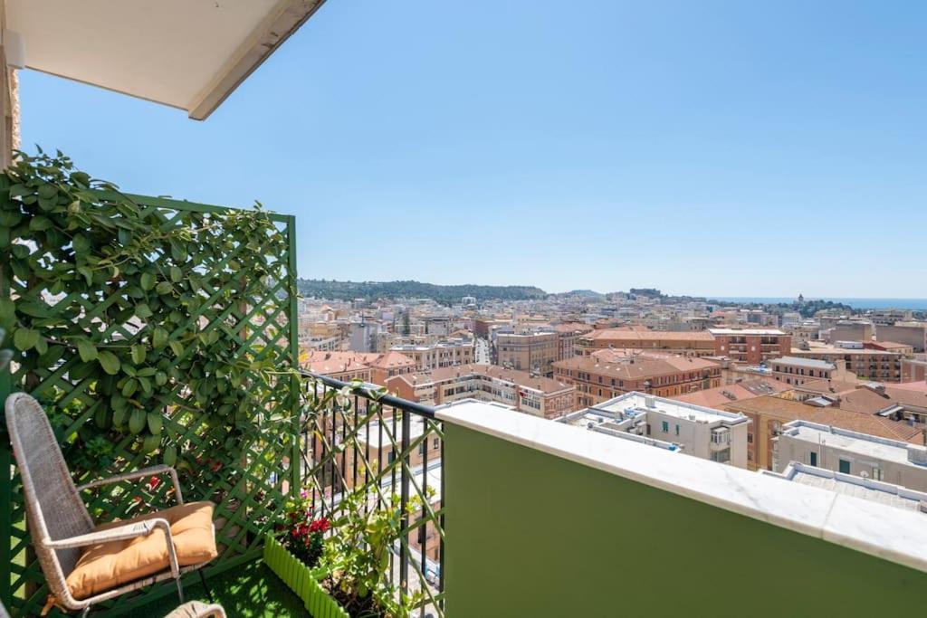 Eleventh Floor Suites Cagliari Dış mekan fotoğraf